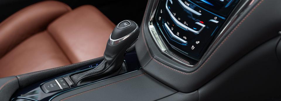 2015-cts-sedan-photos-interior-03-960x400-2053c9818039912be31d0a0986cce71c.jpg
