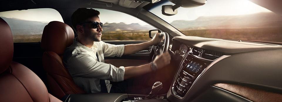 2015-cts-sedan-photos-interior-04-960x400-996ca7034a30418f1420b2aa816b776f.jpg