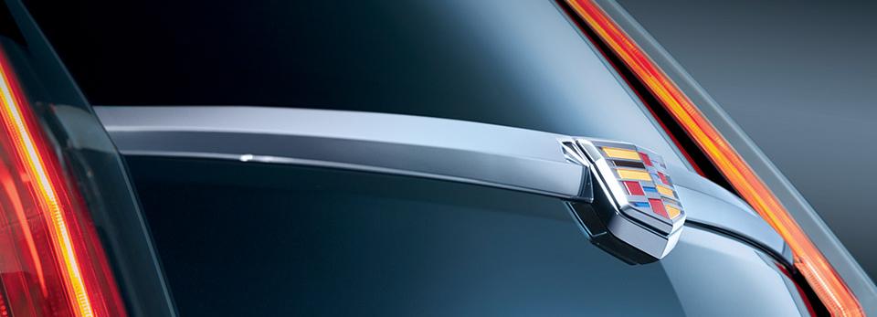 2015-escalade-i-photo-gallery-exterior-rear-960x400-5ce8b9604d80c0144c583f483f4d9c01.jpg
