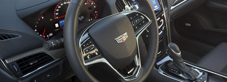 Cadillac_ats-v_gallery_960X480_3-ecce7744fa98ef66fd2edafe3155fba4.jpg